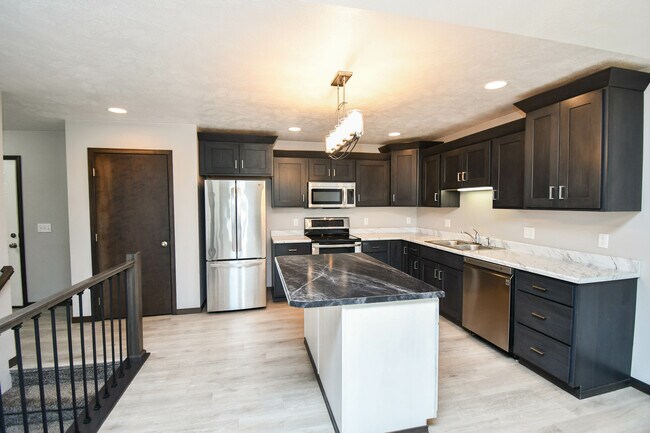 Photo - 3704 S Outfield Cir