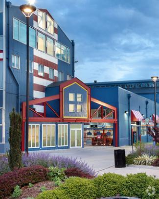 Building - The Chelsea