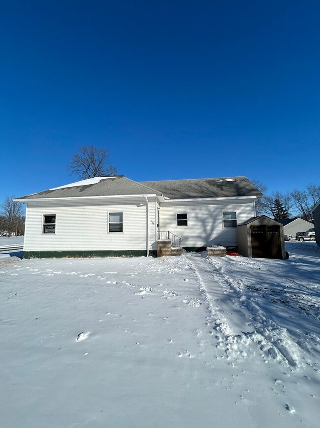 3 Bedroom House Rockwell City $800 - 3 Bedroom House Rockwell City $800