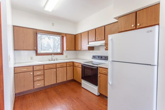 Photo - 1610 17th Ave
