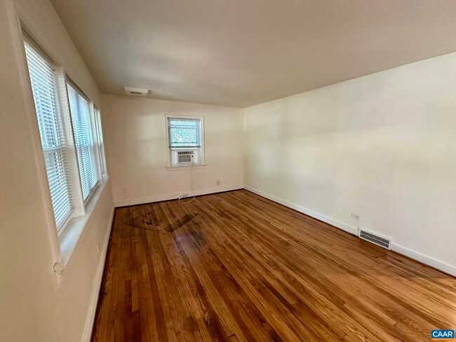 Photo - 2337 Highland Ave