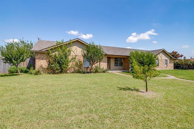 Building Photo - 1203 N Nolan River Rd Rental