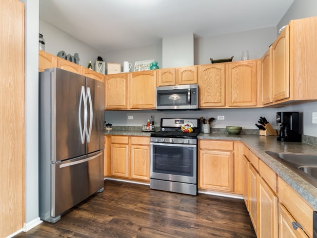 Photo - 128 New Haven Dr