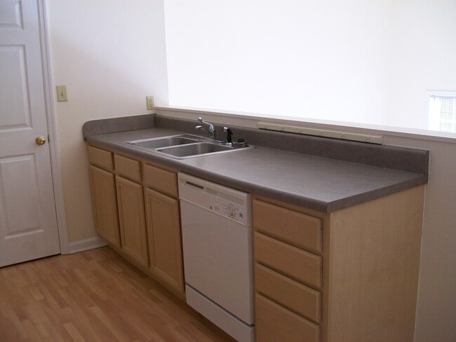 3680 Snapps Ferry Rd Unit 4 3680 Snapps Ferry Rd