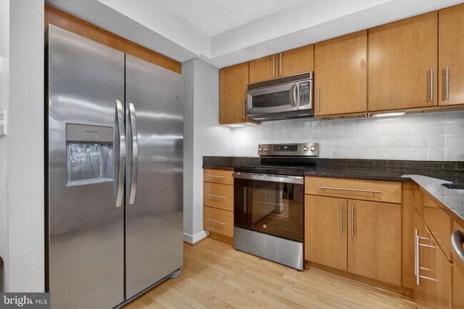 Photo - 1524 Independence Ave SE Unit 303