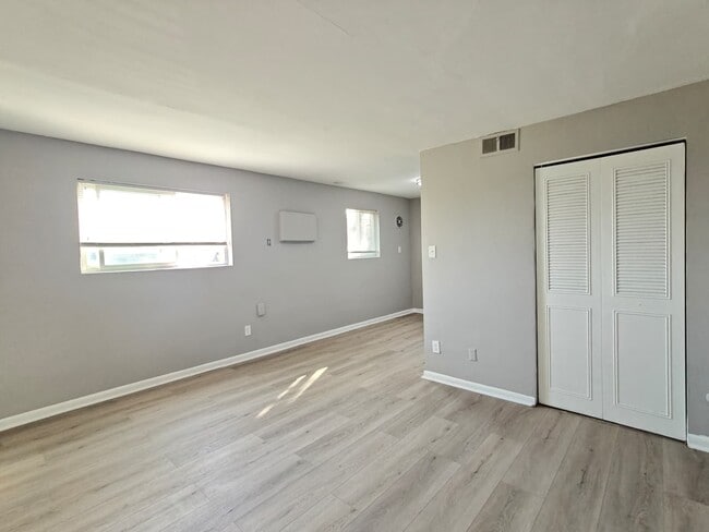 Photo - 7108 Oxford Ave Unit 51