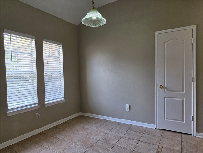 Photo - 7002 Plaza Del Sol Dr