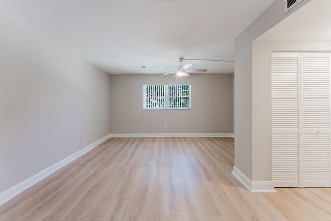 Photo - 650 SW 2nd Ave Unit 252
