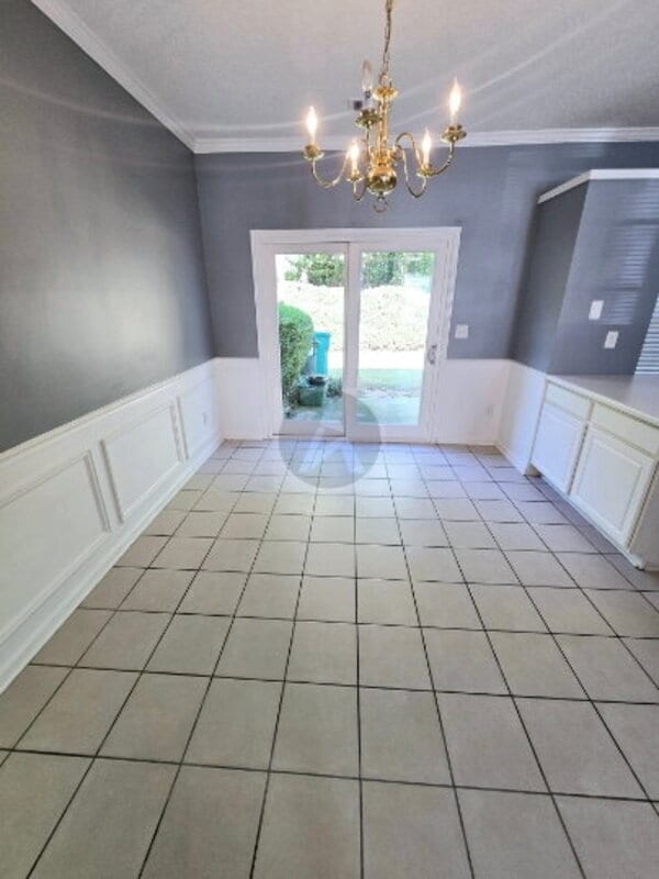 Photo - 9165 Nesbit Ferry Rd