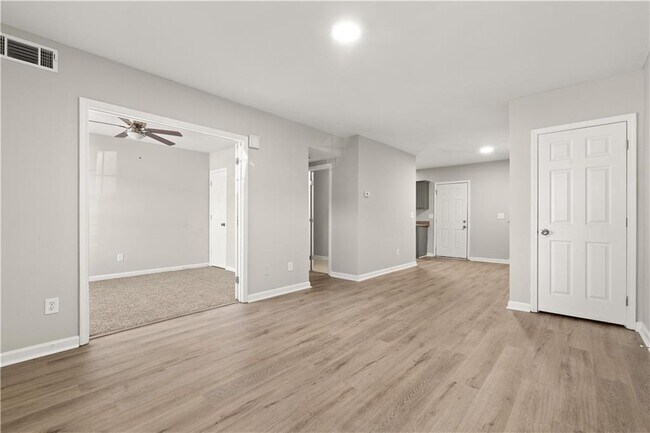 Photo - 1050 Wheel House Ln