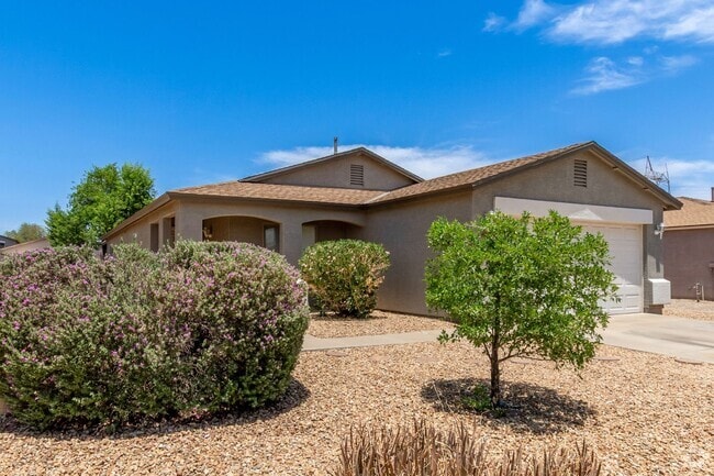 Building Photo - San Tan Valley Charmer w/ Great Back Yard Rental