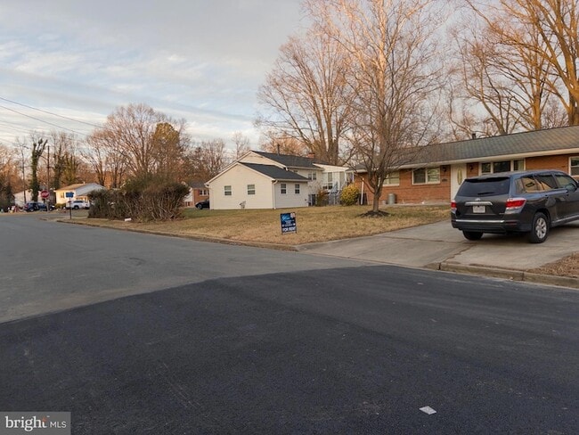 Photo - 7925 Ashboro Dr