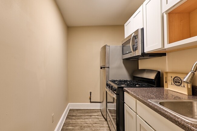 Photo - 198 Court St Unidad 10