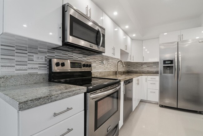 Photo - 20355 NE 34th Ct Unidad 525