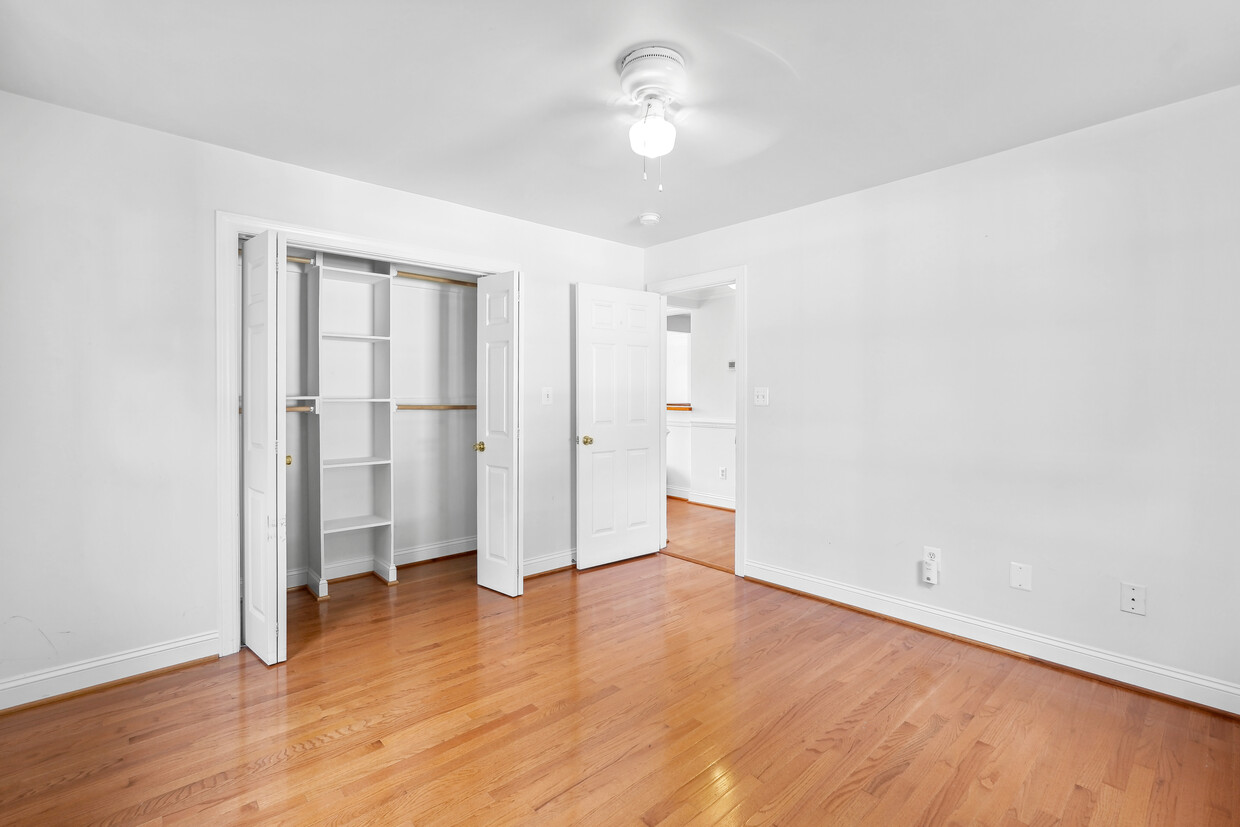 Photo - 2709 13th Rd S (Arlington, VA)