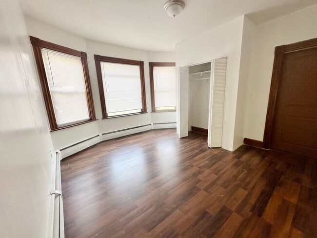 Photo - 218-222 Laurel Street Unit 3