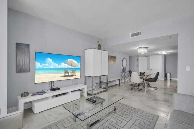 Photo - 485 Brickell Ave Unit SI ID1520403P