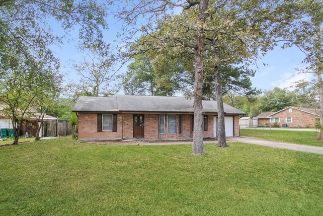 Photo - 200 Montrose Cir