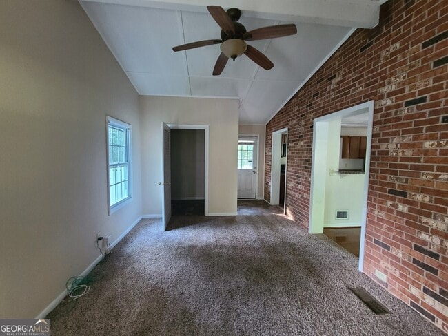Photo - 6324 Natha Ave