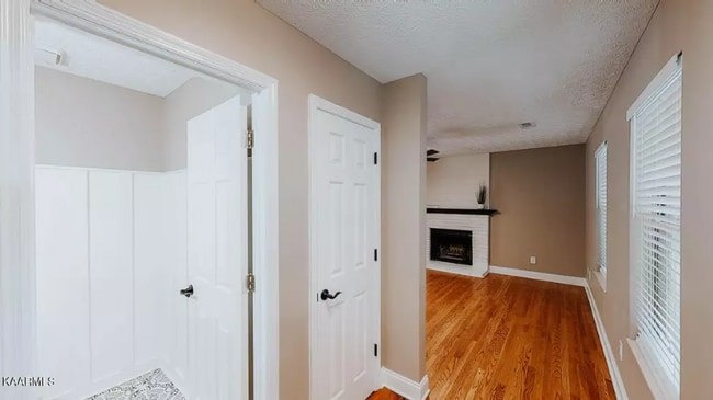 Photo - 1324 E Woodshire Dr