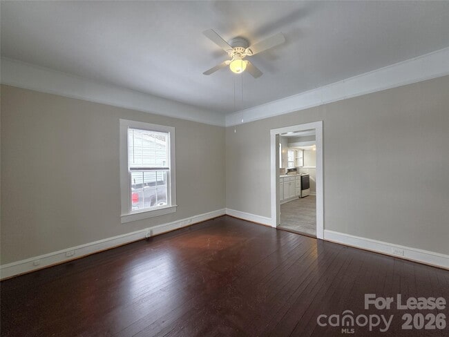 Photo - 42 N Cedar St