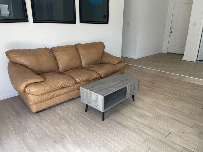 Room in House on Southwest Dr