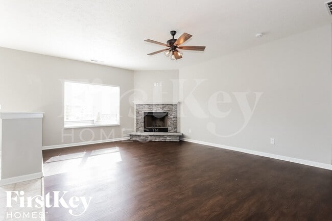 Photo - 1777 Osman Dr