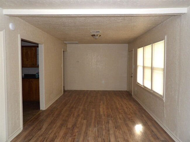 Photo - 1111 NW Andrews Ave