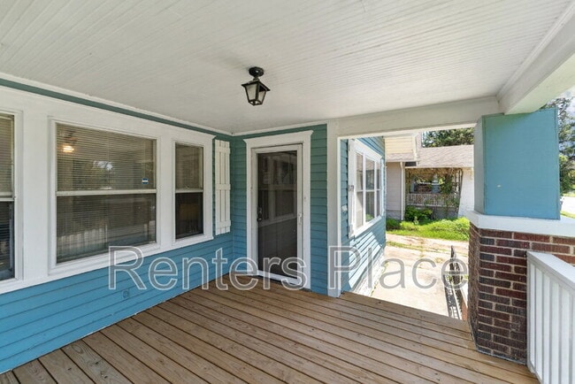 Photo - 1719 E 13th Pl