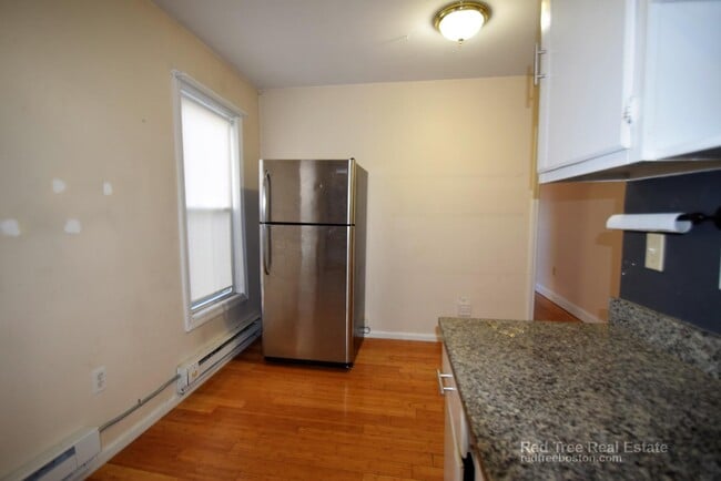 Photo - 74 Mozart St Unit 2