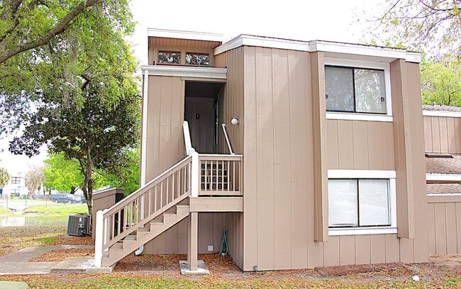 Building Photo - Lovely home in  Windhover Condos