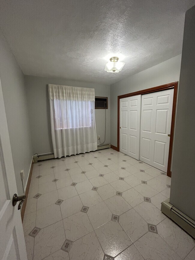 Photo - 58 Maple St Unit 2