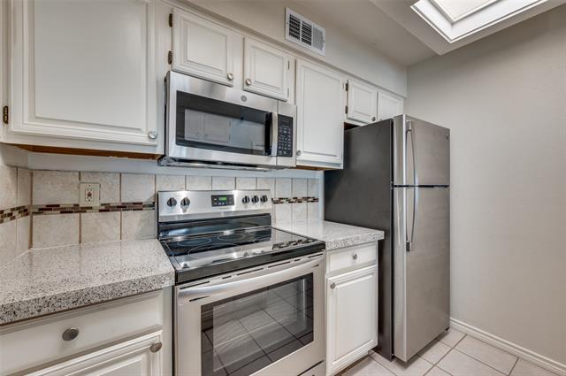 Photo - 3110 Devonshire Dr Unidad 113