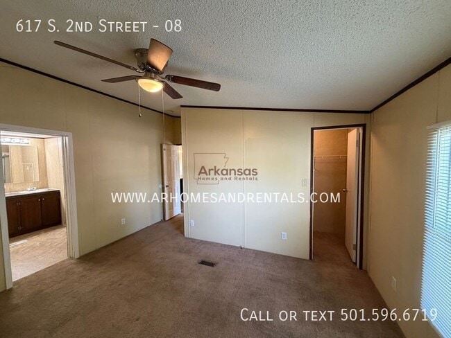 Photo - 617 S 2nd St
