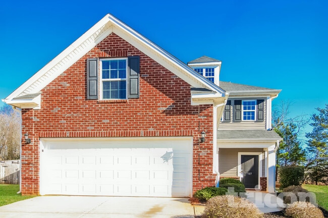 Building Photo - 127 Dunnsmore Dr