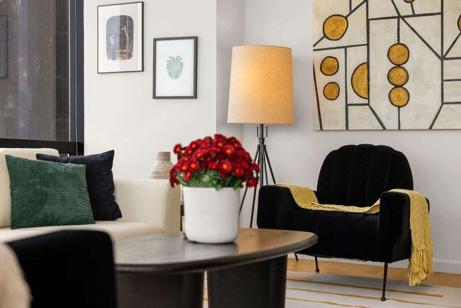 Photo - 420 E 61st St Unidad ID1330819P