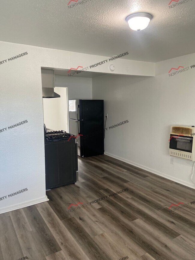 Photo - R72B Unit #8