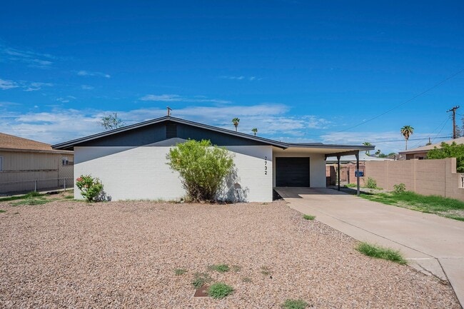 Photo - Fully upgraded home with garage!