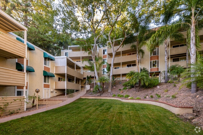 Maison Massol Apartments