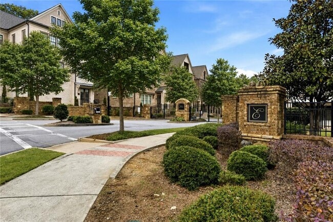 Photo - 1120 Cordia Ave