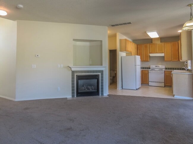 Photo - Aloha 3 Bedroom 2.5 Bath Townhome Available Now ****