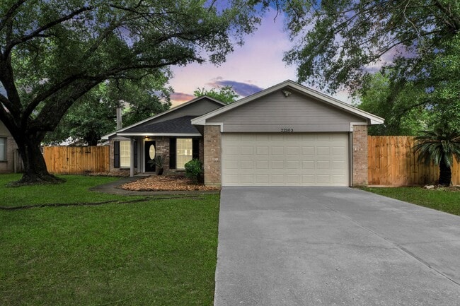 Photo - 22303 Acorn Chase Dr