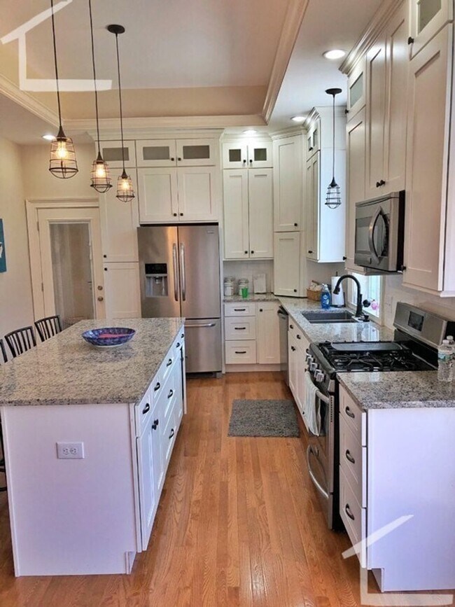 Photo - Charming 4 bedroom-No Broker Fee