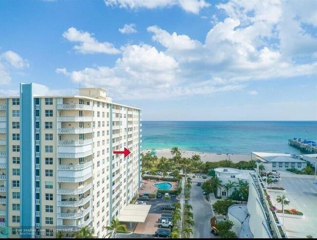 Building Photo - 305 N Pompano Beach Blvd Unit 706
