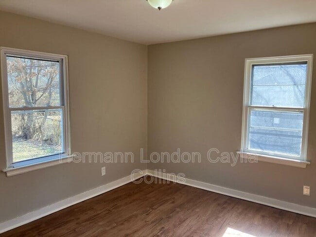 Photo - 9850 Dennis Dr