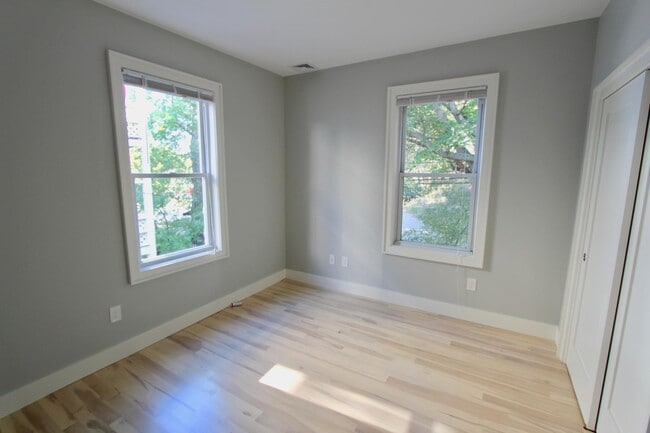 Photo - 24 Tower St Unit 2