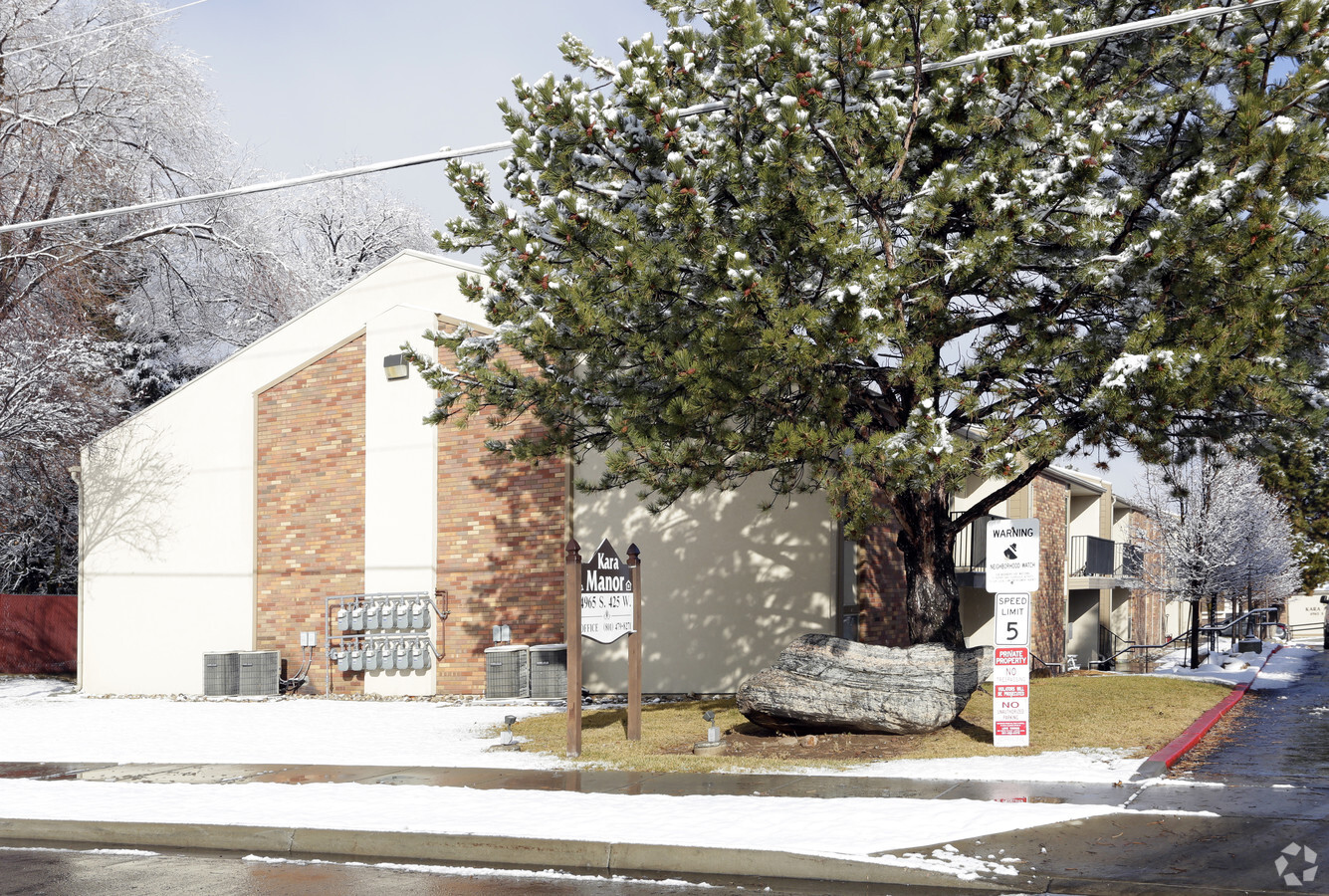 Photo - Kara Manor Apartments