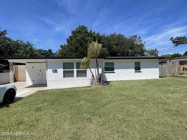 Building Photo - 5949 Maple Leaf Dr N Rental