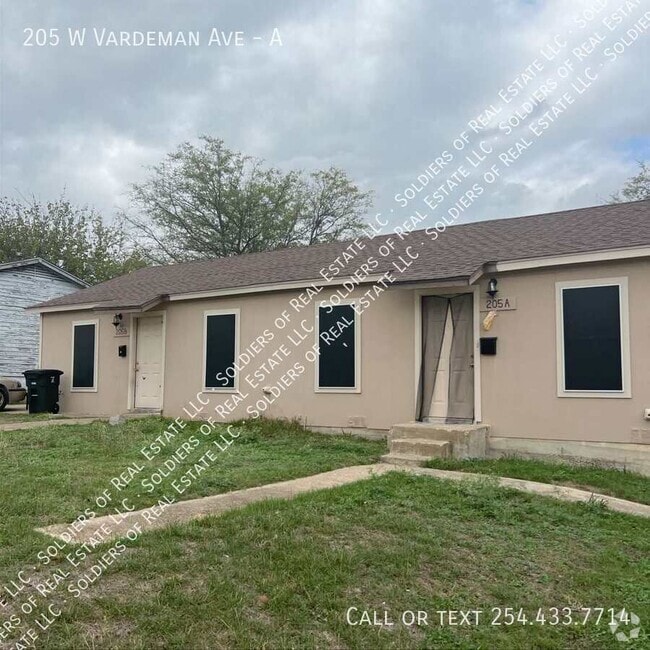 Building Photo - 205 W Vardeman Ave Unit A Rental