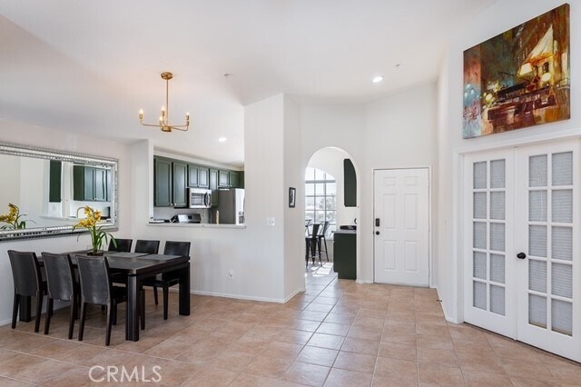 Photo - 9574 Vía Real